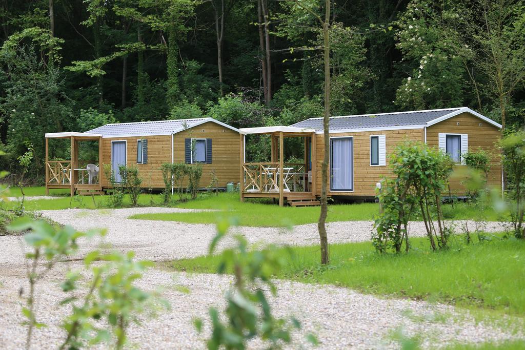 Camping Le Val De Trie Béhen Εξωτερικό φωτογραφία