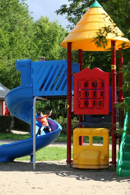 Camping Le Val De Trie Béhen Εξωτερικό φωτογραφία